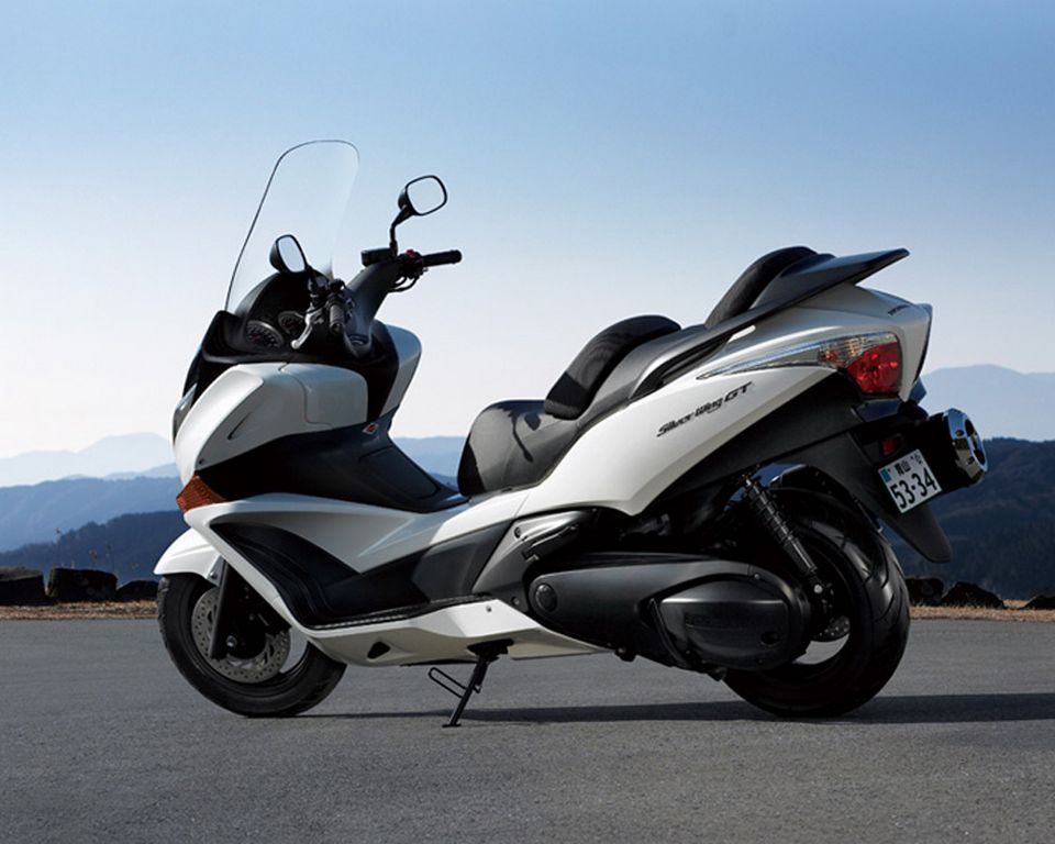 Honda Silverwing GT 600 2010