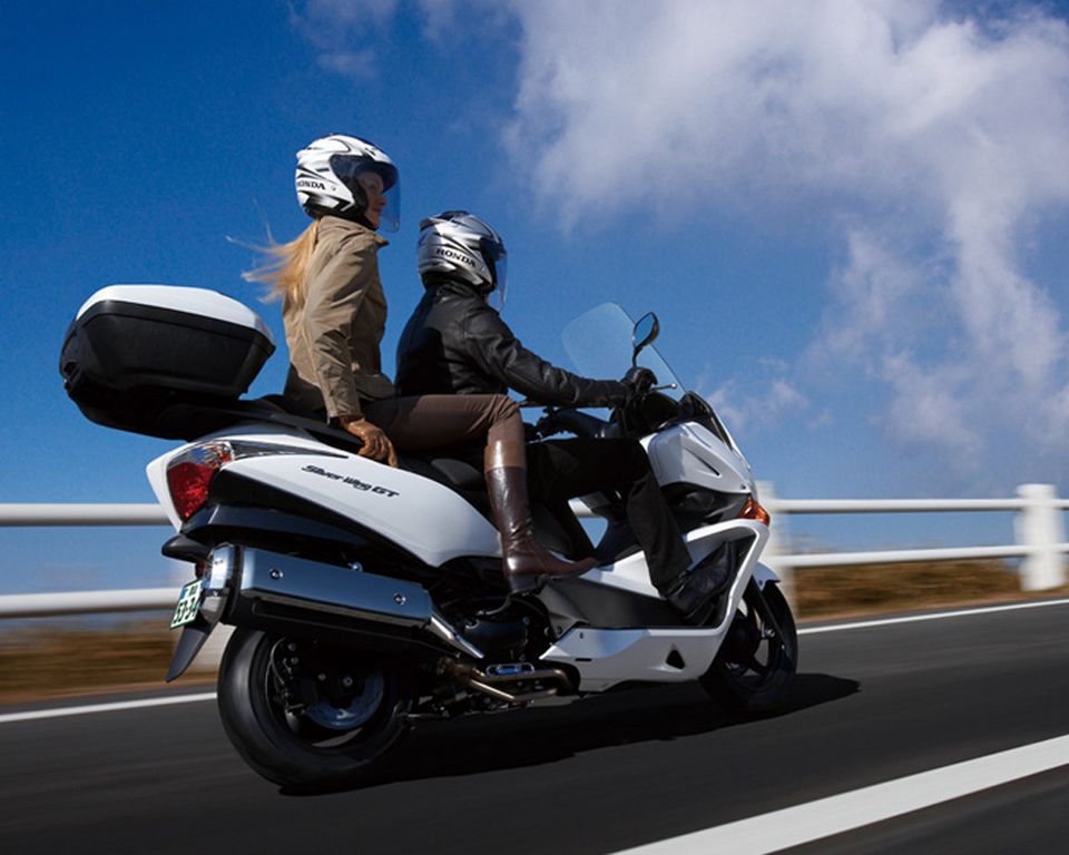 Honda Silverwing GT 600 2010