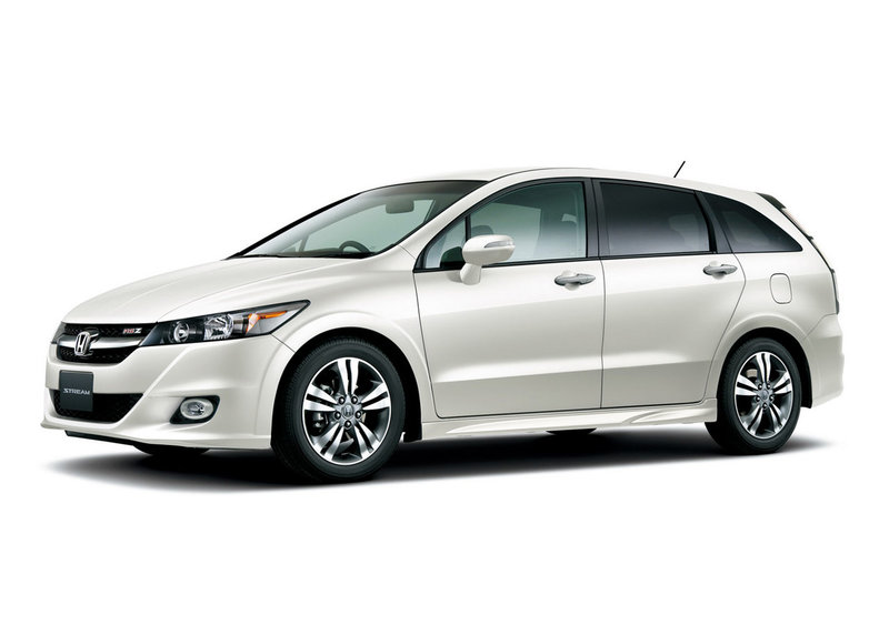 Honda Stream Facelift 2010