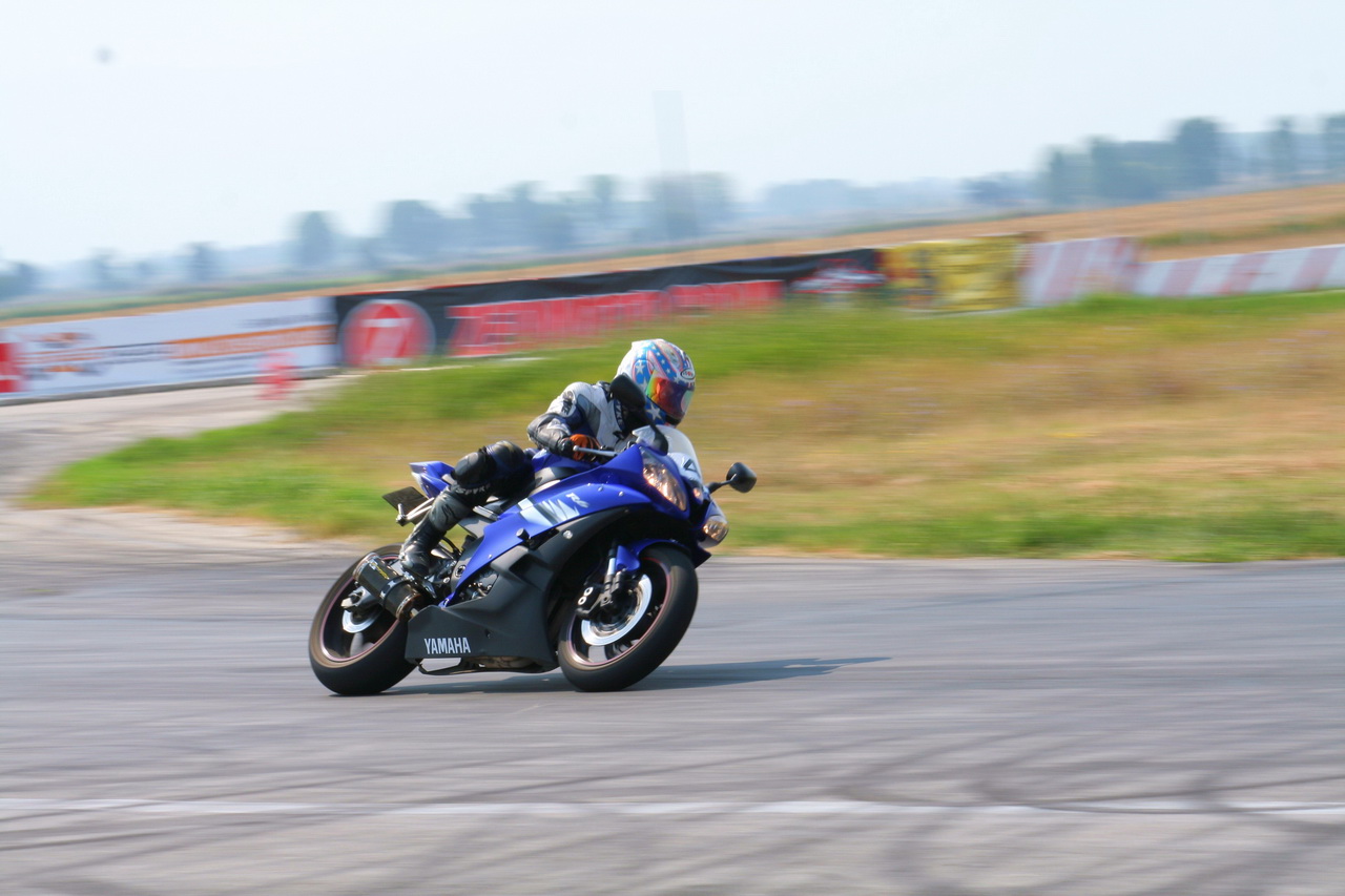 California Superbike School