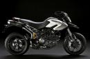 Ducati Hypermotard 796 разкрито