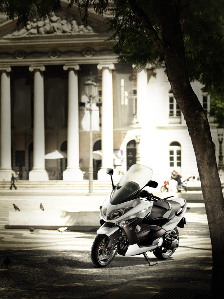 Yamaha TMAX White Max 2010