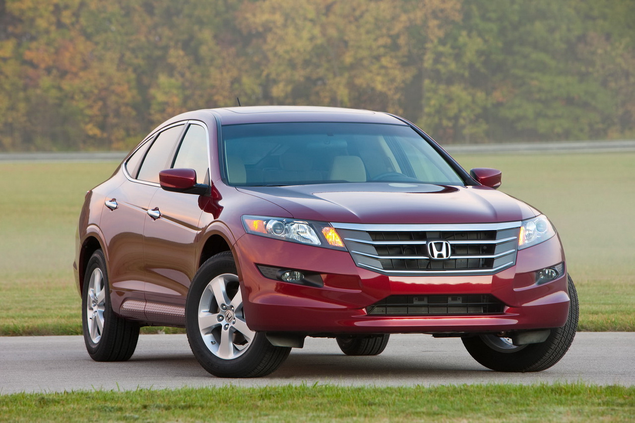 Honda Accord CrossTour (нови снимки)