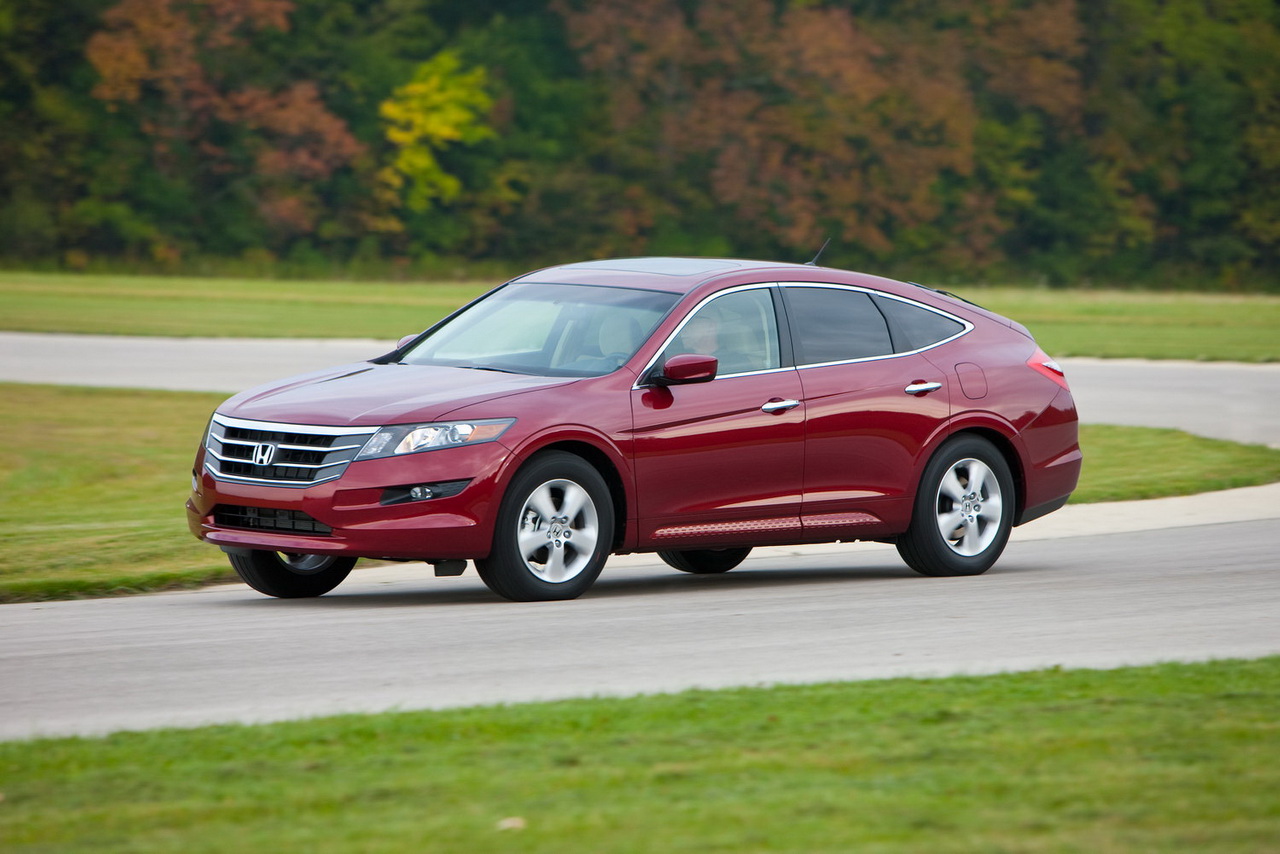 Honda Accord CrossTour (нови снимки)