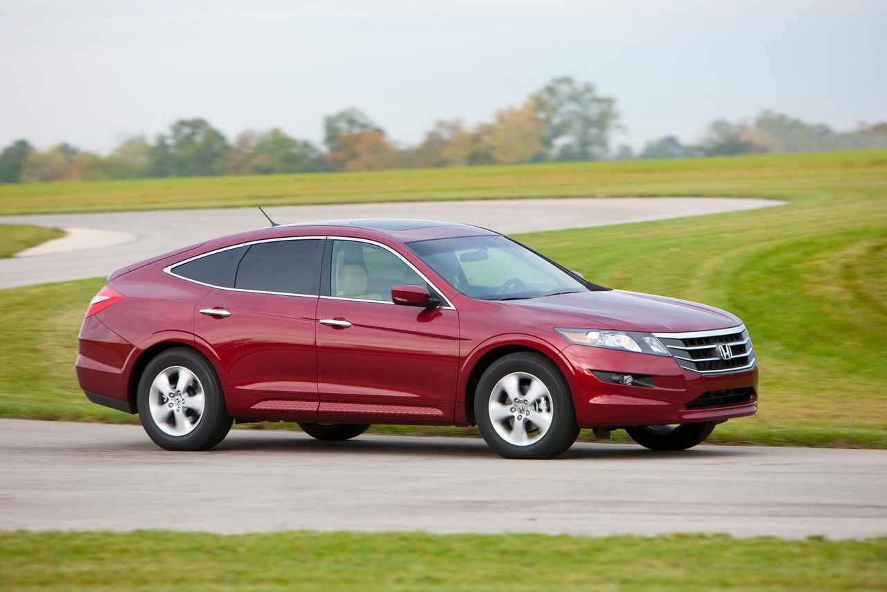 Honda Accord CrossTour (нови снимки)