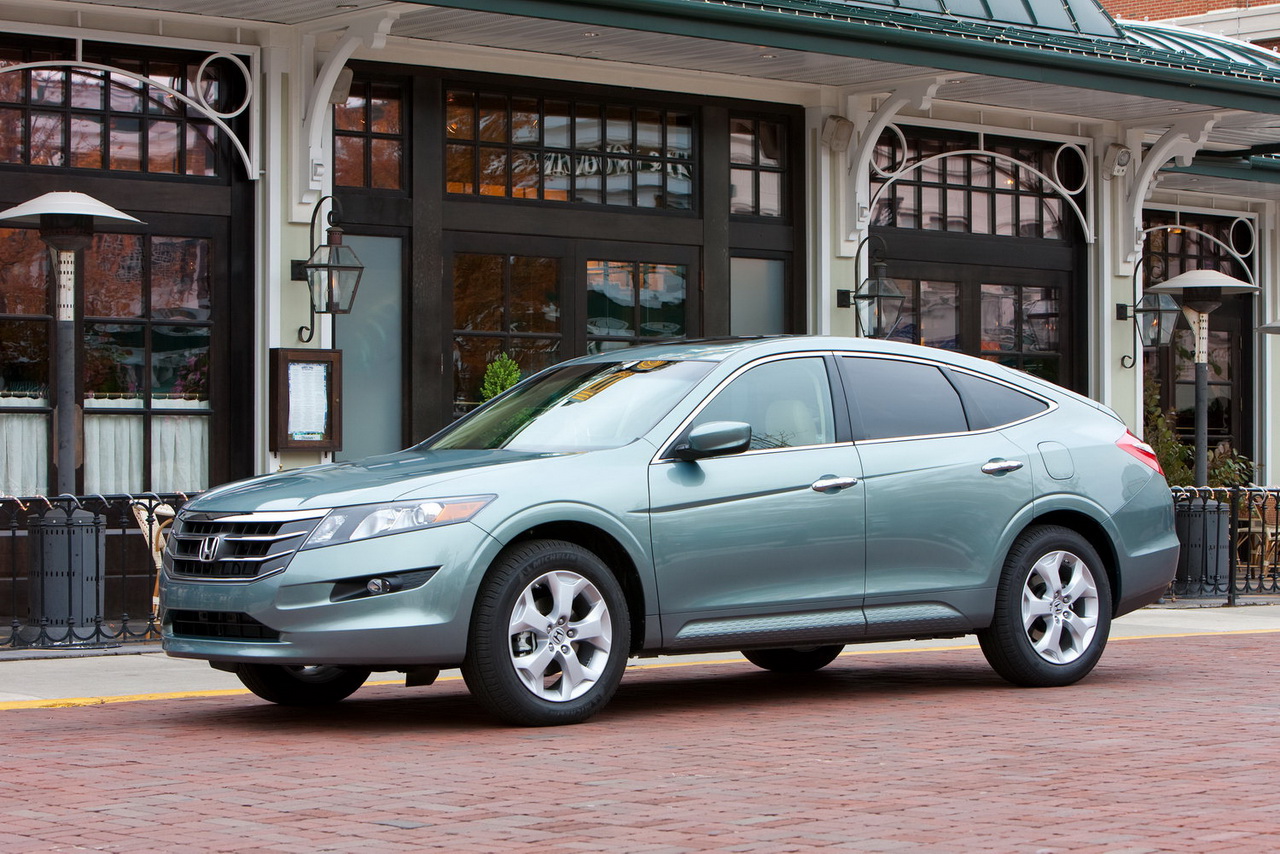 Honda Accord CrossTour (нови снимки)