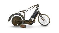 Ръждясал мотоциклет на 115 години се продава на търг