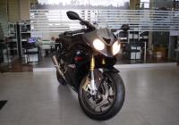 BMW S 1000 RR през погледа на Motoblog.bg