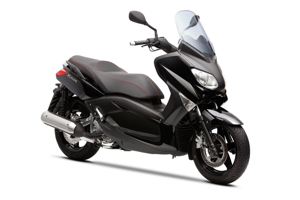 Yamaha X-Max 125 ABS и X-Max 250 ABS 2011