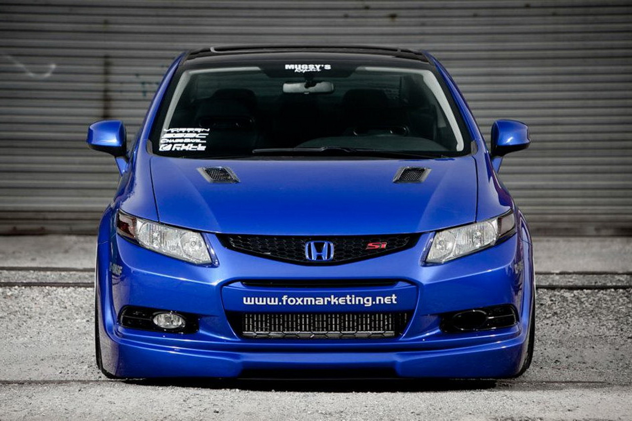 Honda Civic Si Coupe от Fox Marketing