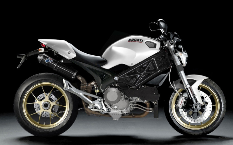 Ducati Monster S4R