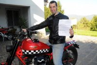 Мотоциклет Moto Guzzi е развил 616км/ч.